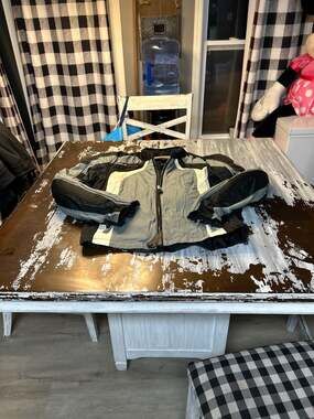 Castle Streetwear XL Men's Padded Armored Motorcycle Jacket Grey/Black